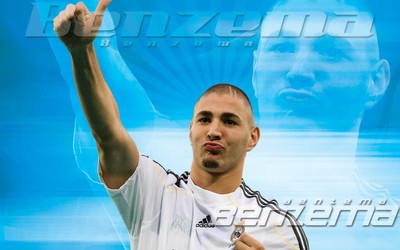 博乐体育-凯蒂麦卡比赛后独自训练